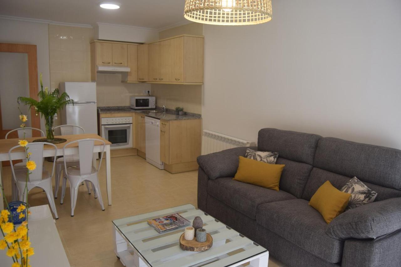 לאנס La Caparina, Apartamento Con Piscina A 3 Km De La Playa Vut-2377-As מראה חיצוני תמונה